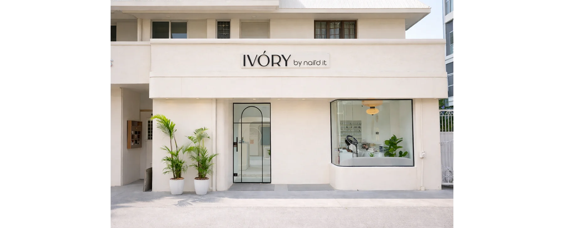 Ivory by Naild It