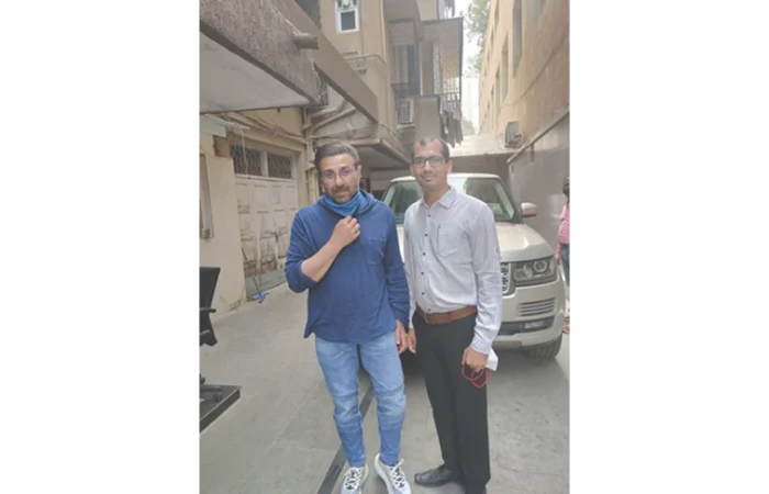 Dr. Vijay Bang